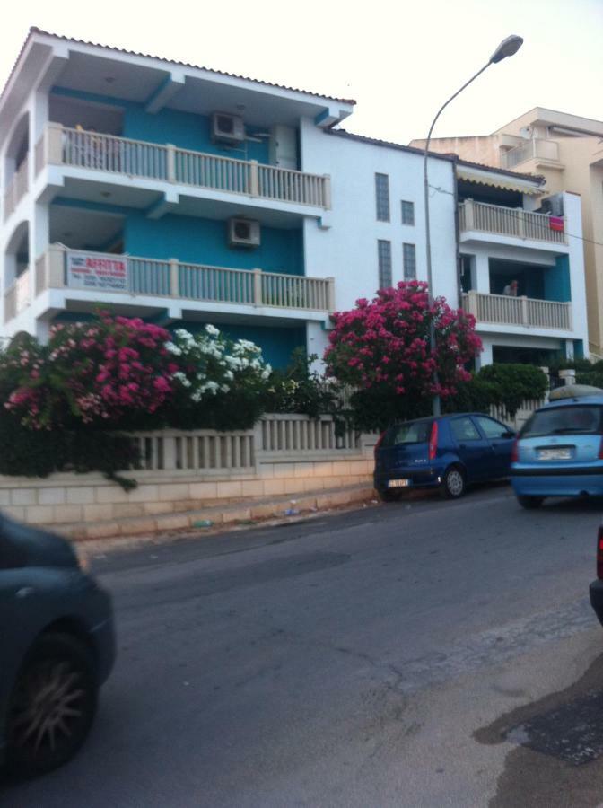 Edificio Cannizzo Scoglitti Ngoại thất bức ảnh